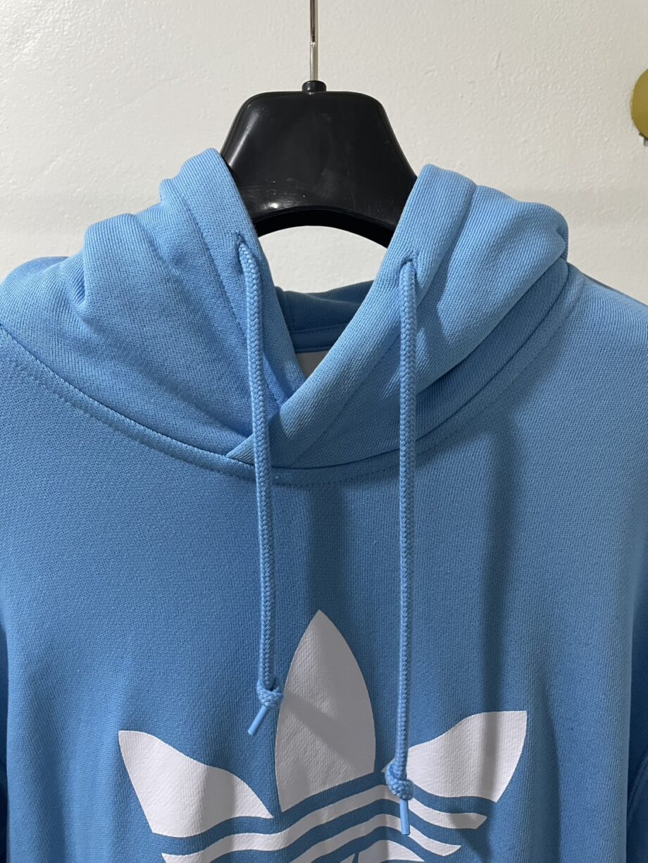 [สินค้ามือสอง] ADIDAS เสื้อเสื้อสเวตเตอร์ ราคาขาย 500 บาท Code: CE2410