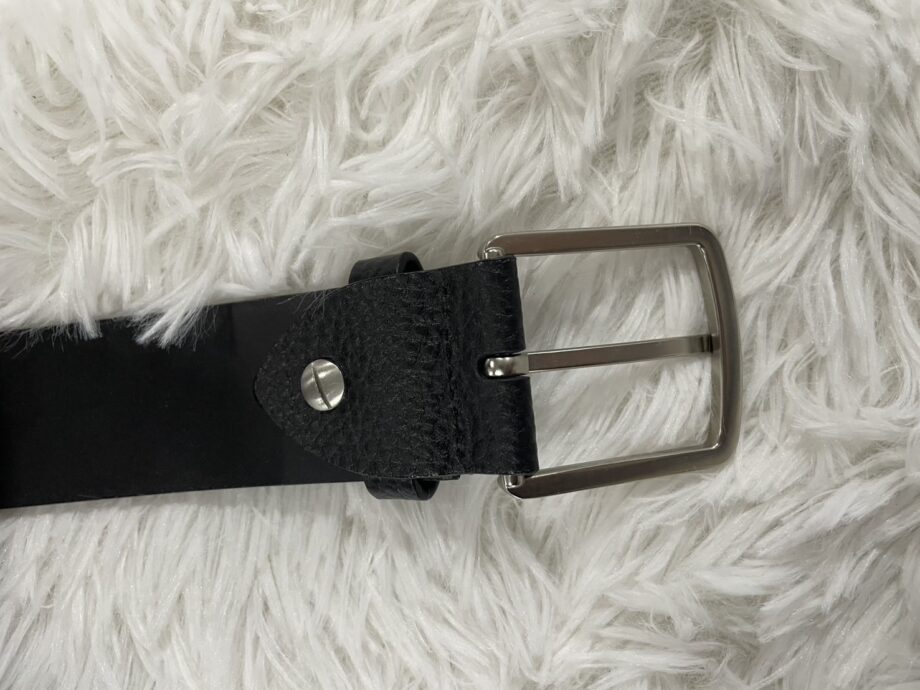 [สินค้ามือสอง] LACOSTE เข็มขัดผู้ชาย ราคาขาย 500 บาท Code: RC4044 000
