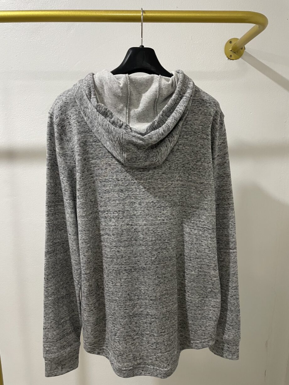 [สินค้ามือสอง] UNDER ARMOUR เสื้อสเวตเตอร์ ราคาขาย 400 บาท Code: 1383117