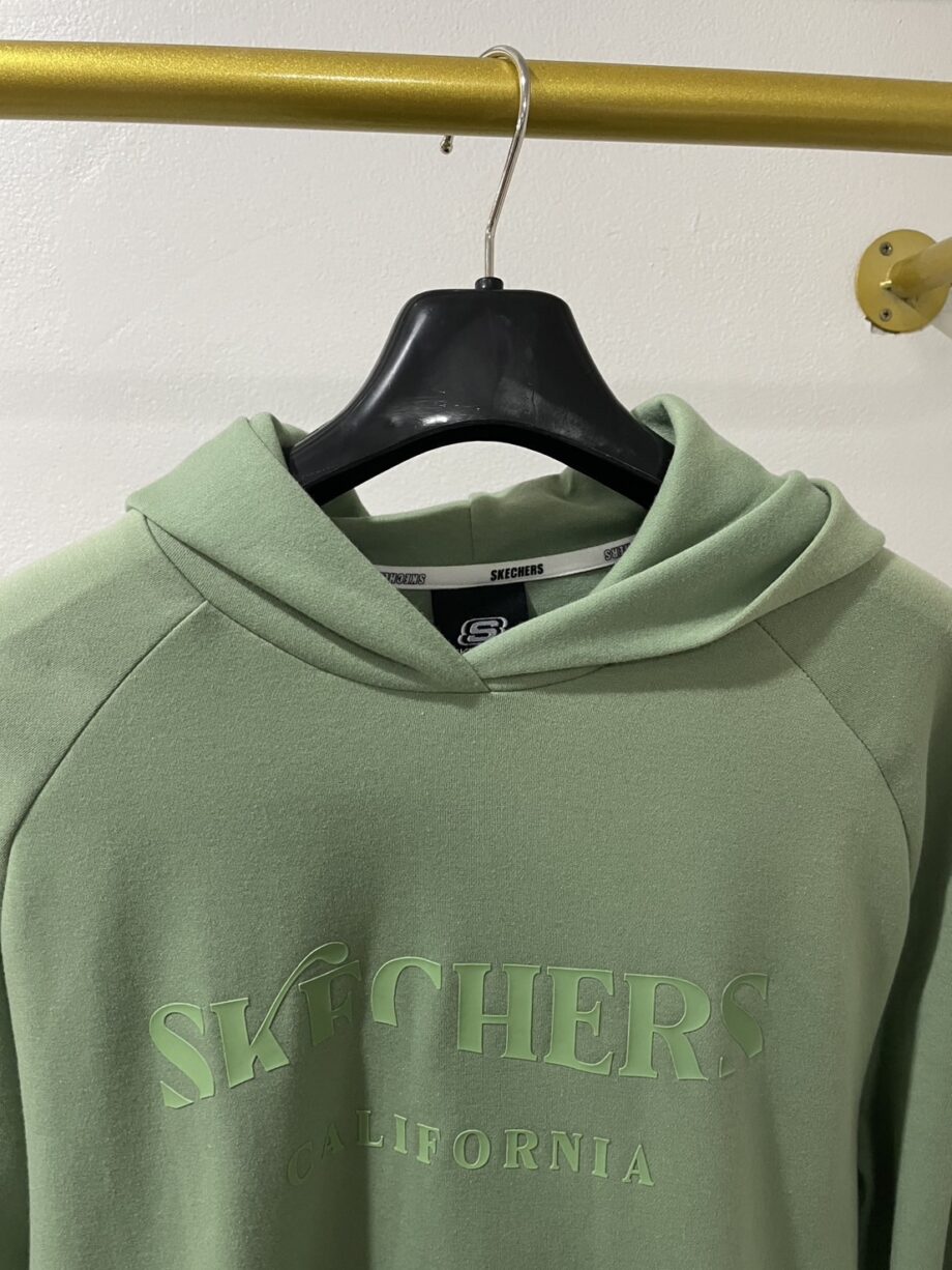 [สินค้ามือสอง] SKECHERS เสื้อเสื้อสเวตเตอร์ ราคาขาย 300 บาท Code: SL323U291