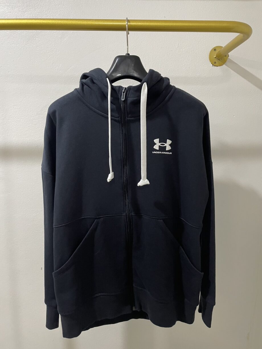 [สินค้ามือสอง] UNDER ARMOUR เสื้อแจ็คเก็ต ราคาขาย 400 บาท Code: 1371244