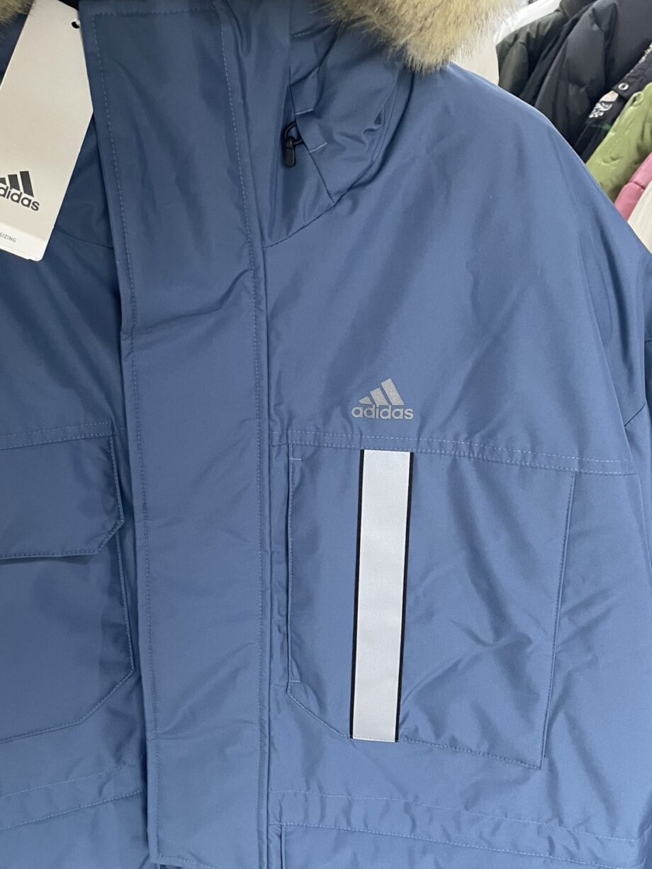 <strong>[สินค้ามือหนึ่ง]</strong> ADIDAS เสื้อโค้ท ราคาขาย 3,400 บาท Code: IS0367