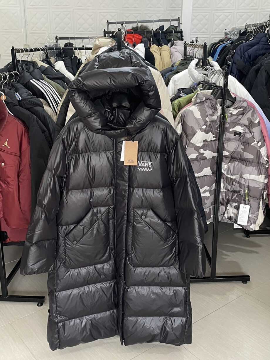 [สินค้ามือหนึ่ง] VANS เสื้อโค้ท ราคาขาย 2,900 บาท Code: 0400CDBL