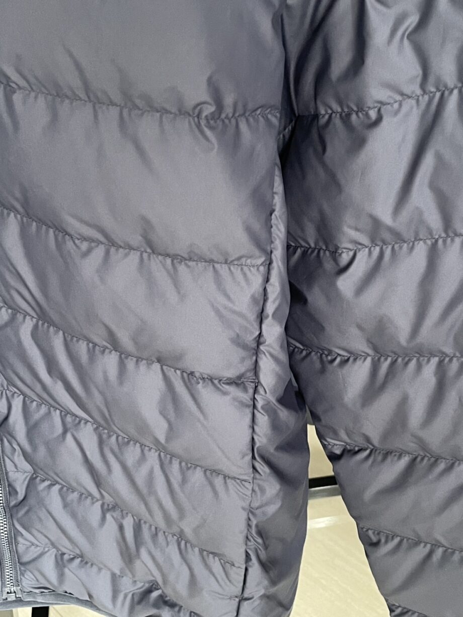 <strong>[สินค้ามือหนึ่ง]</strong>ADIDAS เสื้อเเจ็คเก็ต ราคาขาย 2,200 บาท Code: JN4341