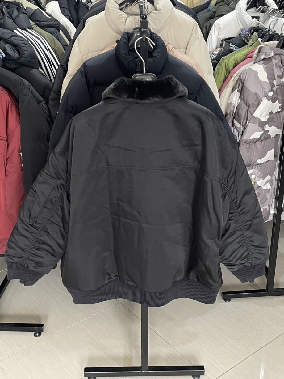 <b>[สินค้ามือหนึ่ง]</b> JORDAN เสื้อแจ็คเก็ต ราคาขาย 2,900 บาท Code: FB5089-010