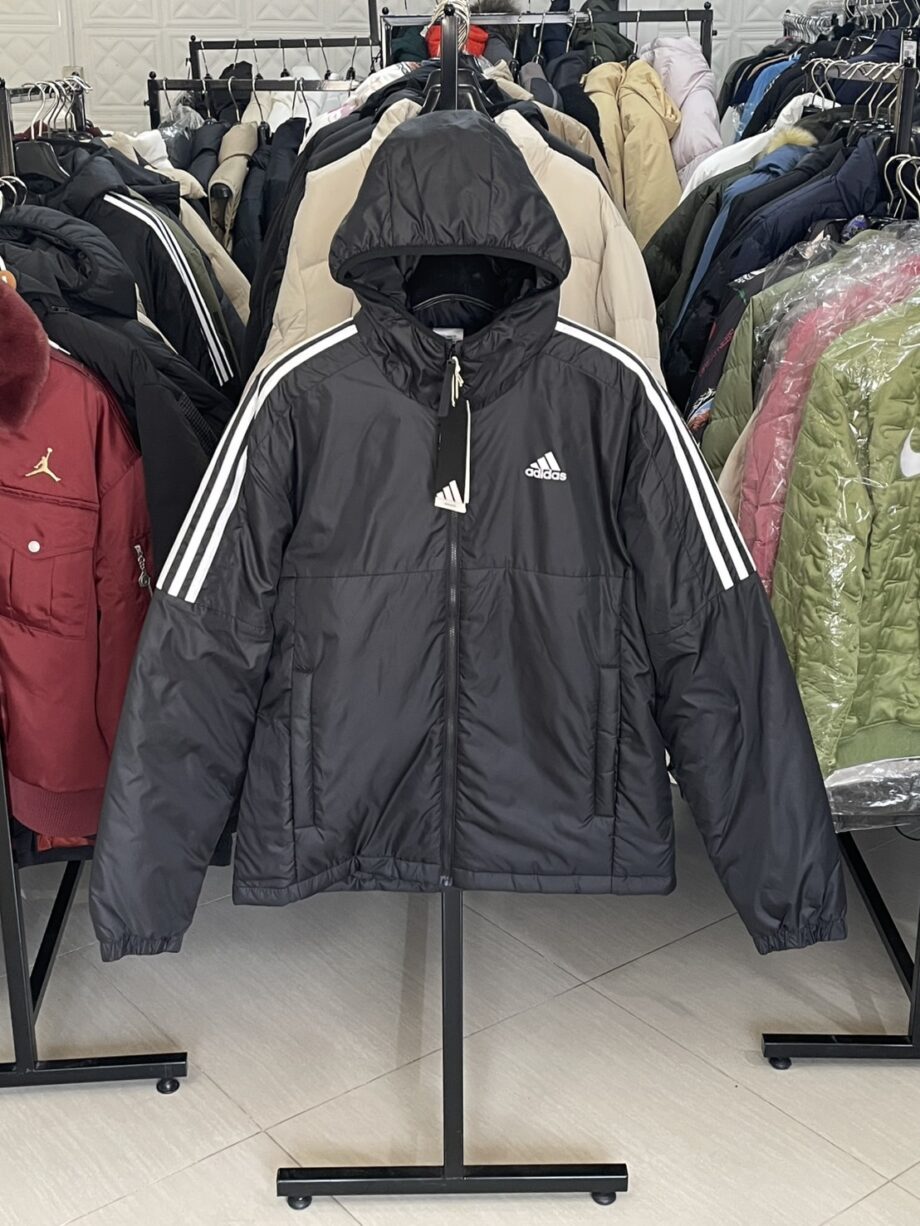 [สินค้ามือหนึ่ง] ADIDAS เสื้อเเจ็คเก็ต ราคาขาย 1,900 บาท Code: GH4601